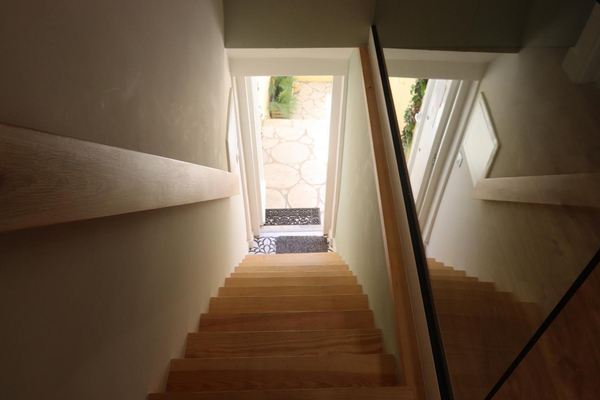 Lisbon, T2 Renewed Duplex With River View, Beato, Lisbon Exterior photo